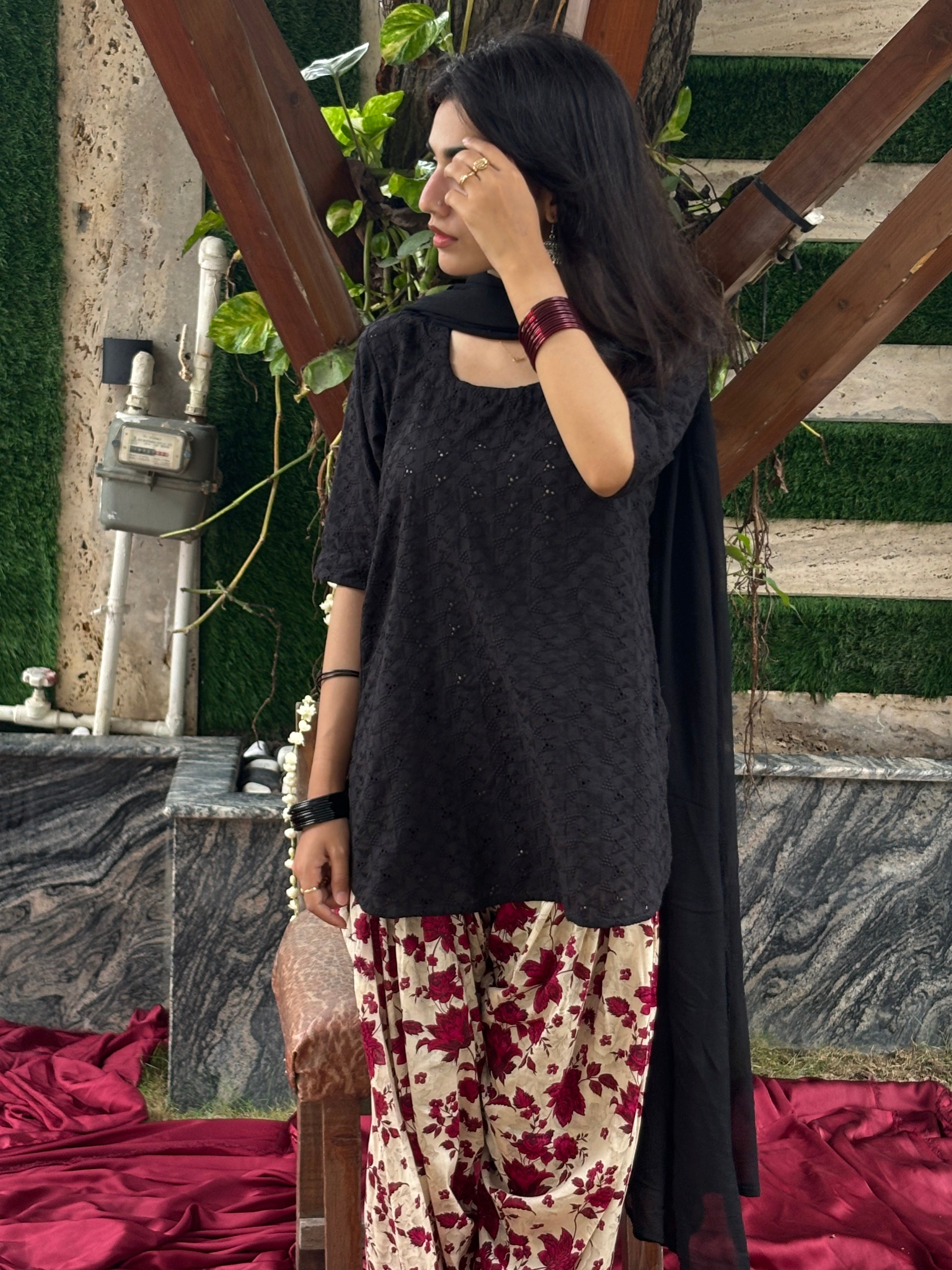 Gulab Kurti